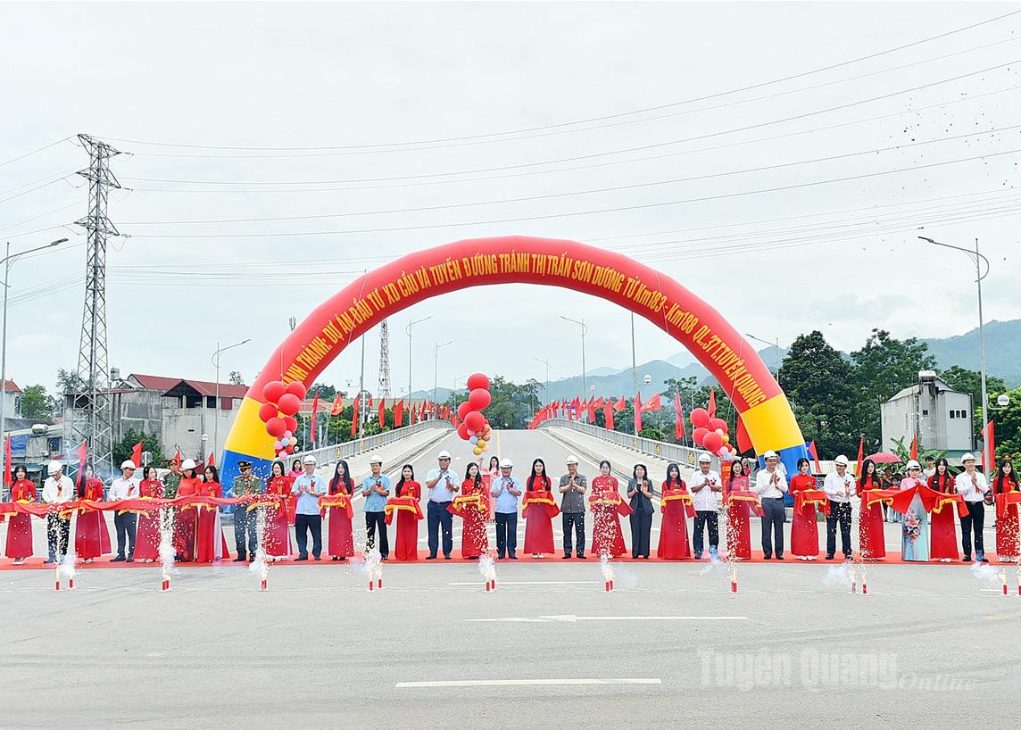 Khánh thành công trình cầu và đường tránh trung tâm xã Sơn Dương