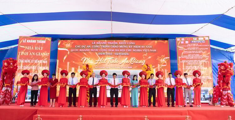 Khánh thành Nhà hát tỉnh An Giang, chào mừng kỷ niệm 80 năm Quốc khánh 2/9