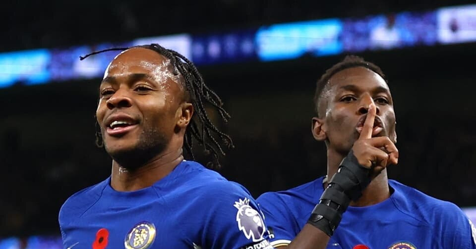 Chelsea thanh lý 'sập sàn', chia tay 9 cầu thủ