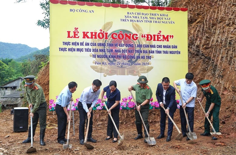 Chiến dịch thần tốc xóa nhà tạm giữa núi rừng Việt Bắc của lực lượng CAND- Ảnh 1.