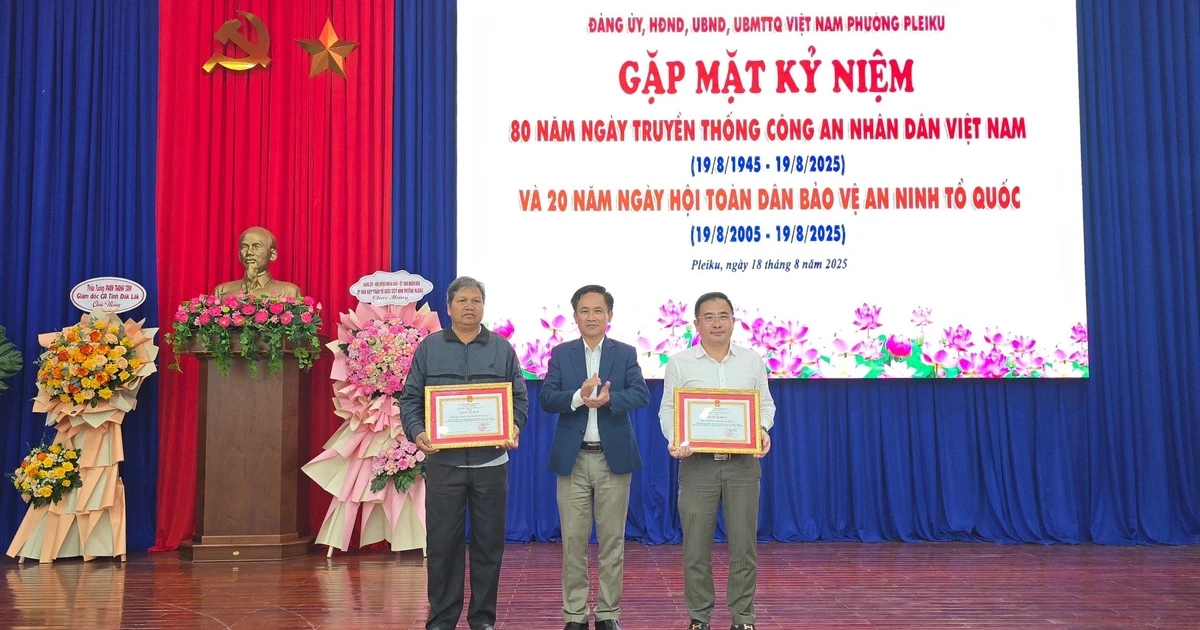 Pleiku: 32 tập thể, cá nhân được khen thưởng về phong trào toàn dân bảo vệ an ninh Tổ quốc