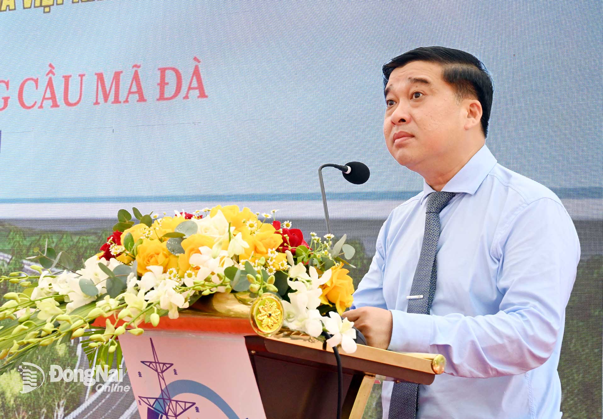 Tỉnh ủy viên, Phó Chủ tịch UBND tỉnh Đồng Nai Hồ Văn Hà phát biểu chỉ đạo tại buổi lễ. Ảnh: Trung Quang