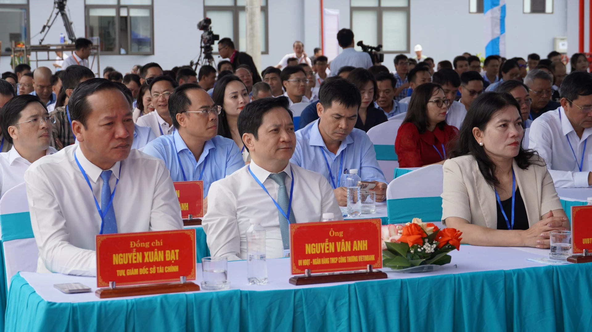 Đại biểu dự lễ khánh thành - Ảnh: QV