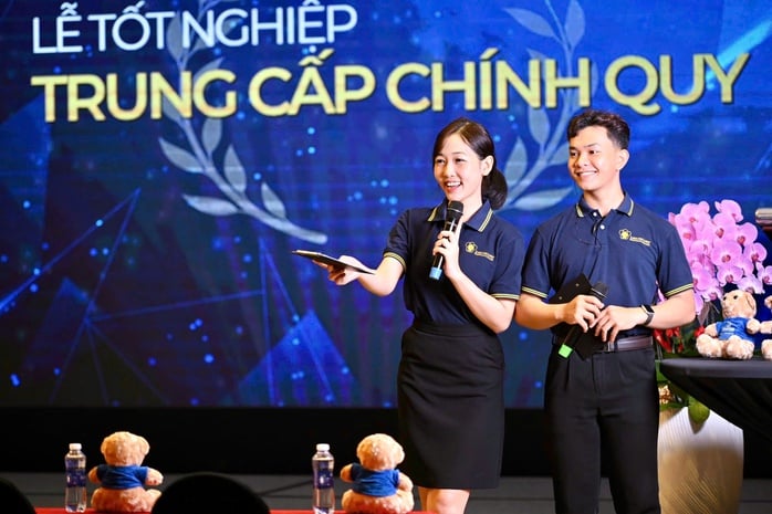 Các doanh nghiệp lớn "săn đầu người" tại STHC Career Day 2025- Ảnh 2.