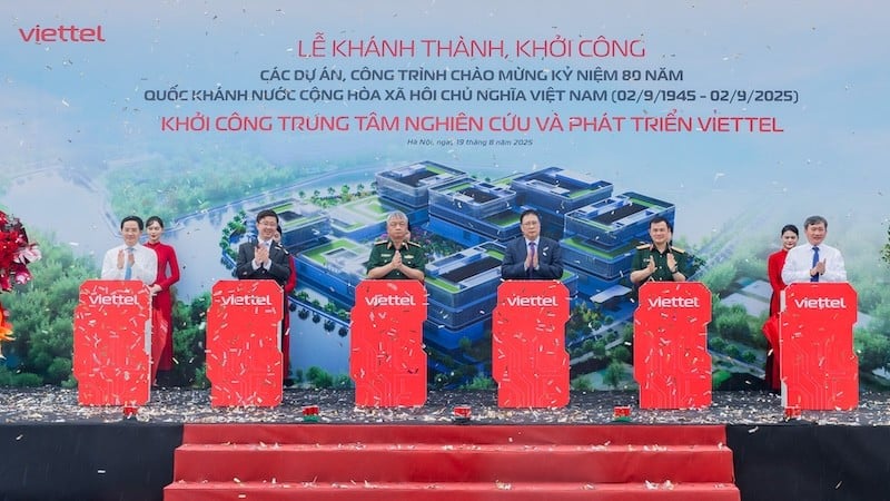 Groundbreaking Ceremony of Viettel Research and Development Center Project.