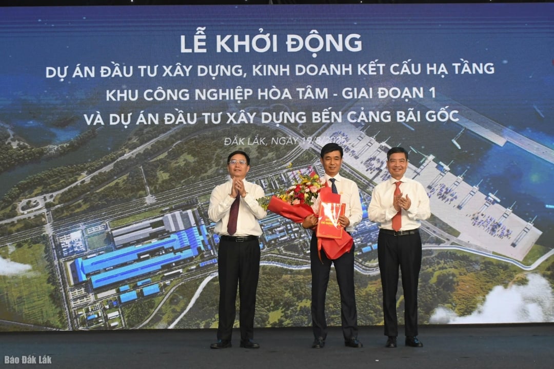Khởi động ba dự án động lực tại Khu kinh tế Nam Phú Yên