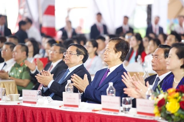 Tổng Bí thư dự Lễ khởi công, khánh thành 250 công trình tiêu biểu trên cả nước chào mừng Cách mạng tháng Tám và Quốc khánh 2/9 - Ảnh 3.