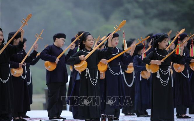 Cao Bang៖ ថែរក្សា និងលើកតម្កើងតម្លៃចម្រៀងប្រជាប្រិយ របាំ និងតន្ត្រីរបស់ជនជាតិភាគតិច