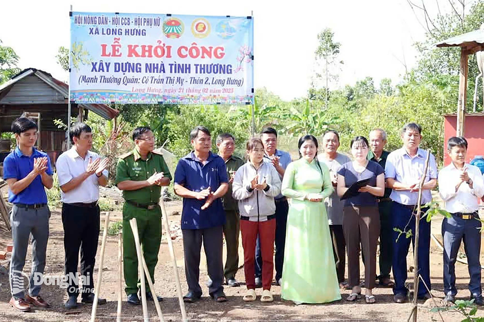 Mang sinh kế cho người nghèo