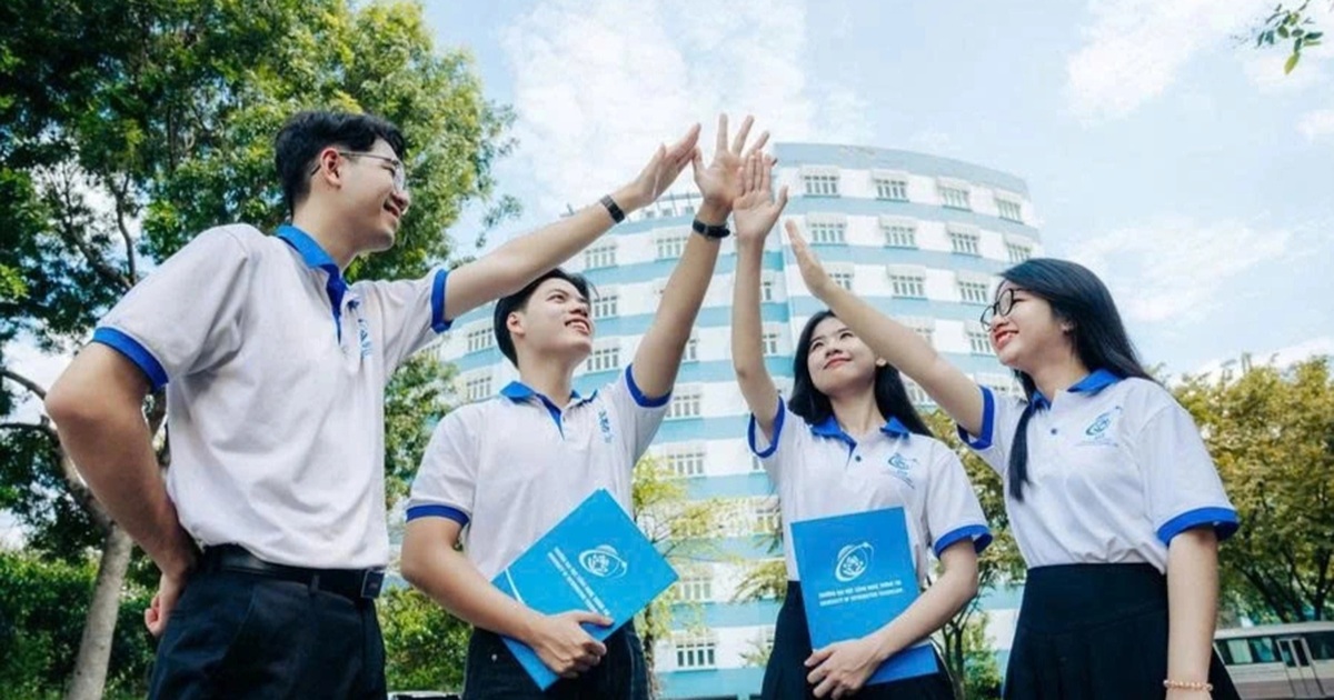 Ministry of Education and Training issues "ultimatum" to universities on converting admission scores