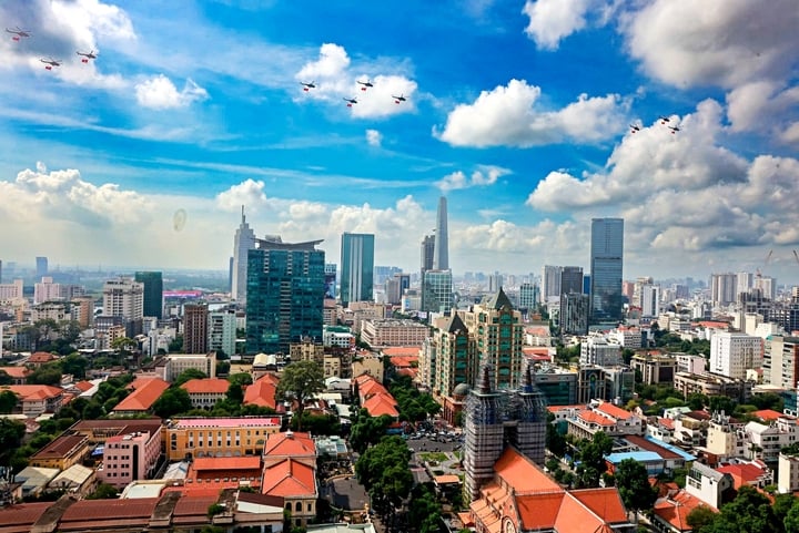 2 năm thực hiện Nghị quyết 98 đã mang lại hiệu quả rõ nét cho TP.HCM, trong đó có cơ chế thu hút chuyên gia, nguồn nhân lực chất lượng cao về TP làm việc.