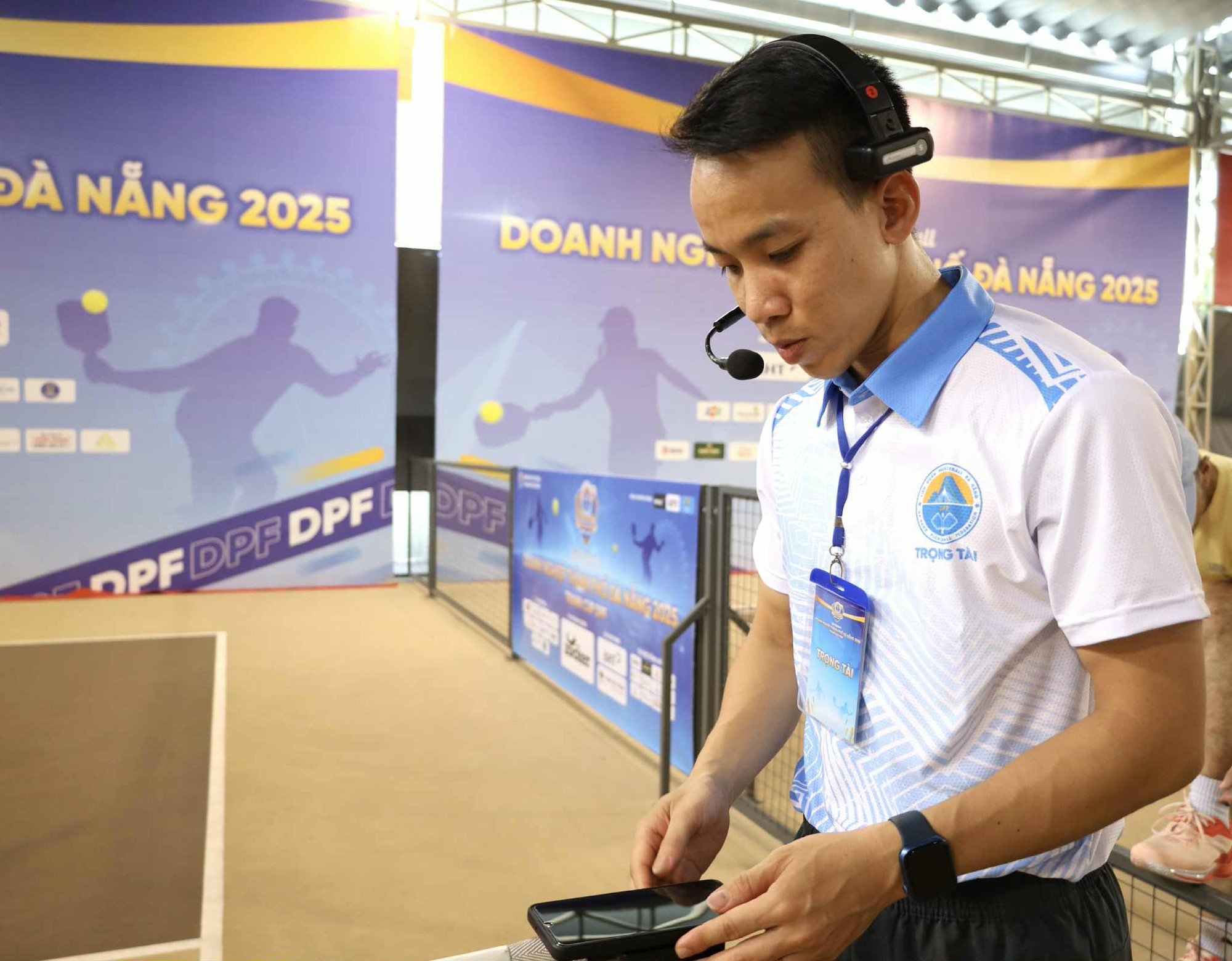 Trọng tài pickleball Đà Nẵng đạt chuẩn châu Á, sẵn sàng cầm còi quốc tế - Ảnh 4.