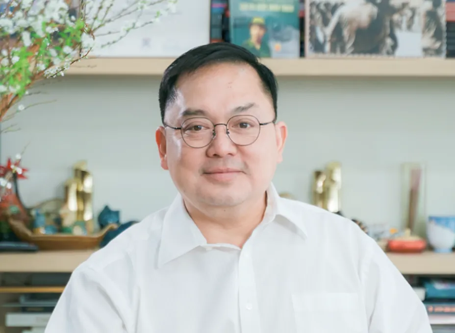 លោក Hoang Nam Tien ក្នុង​ជីវិត​របស់​លោក