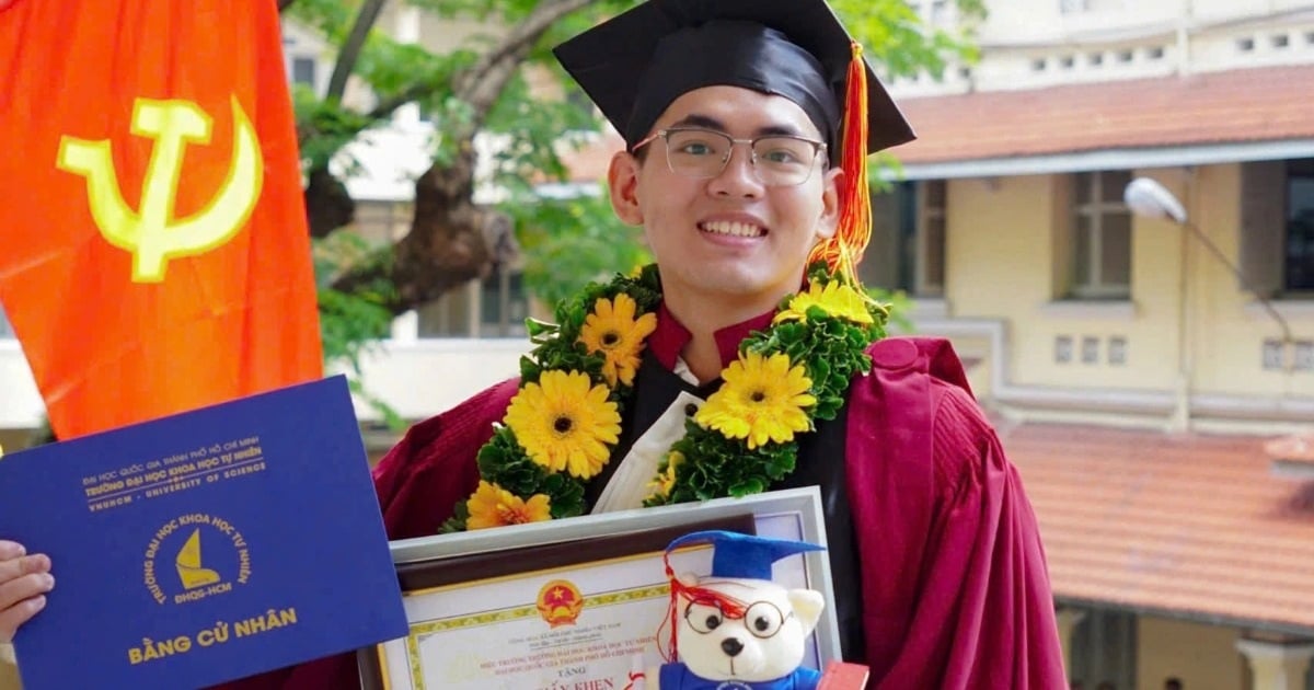 "Tân binh" ngành AI tốt nghiệp xuất sắc, hành trình từ con số 0