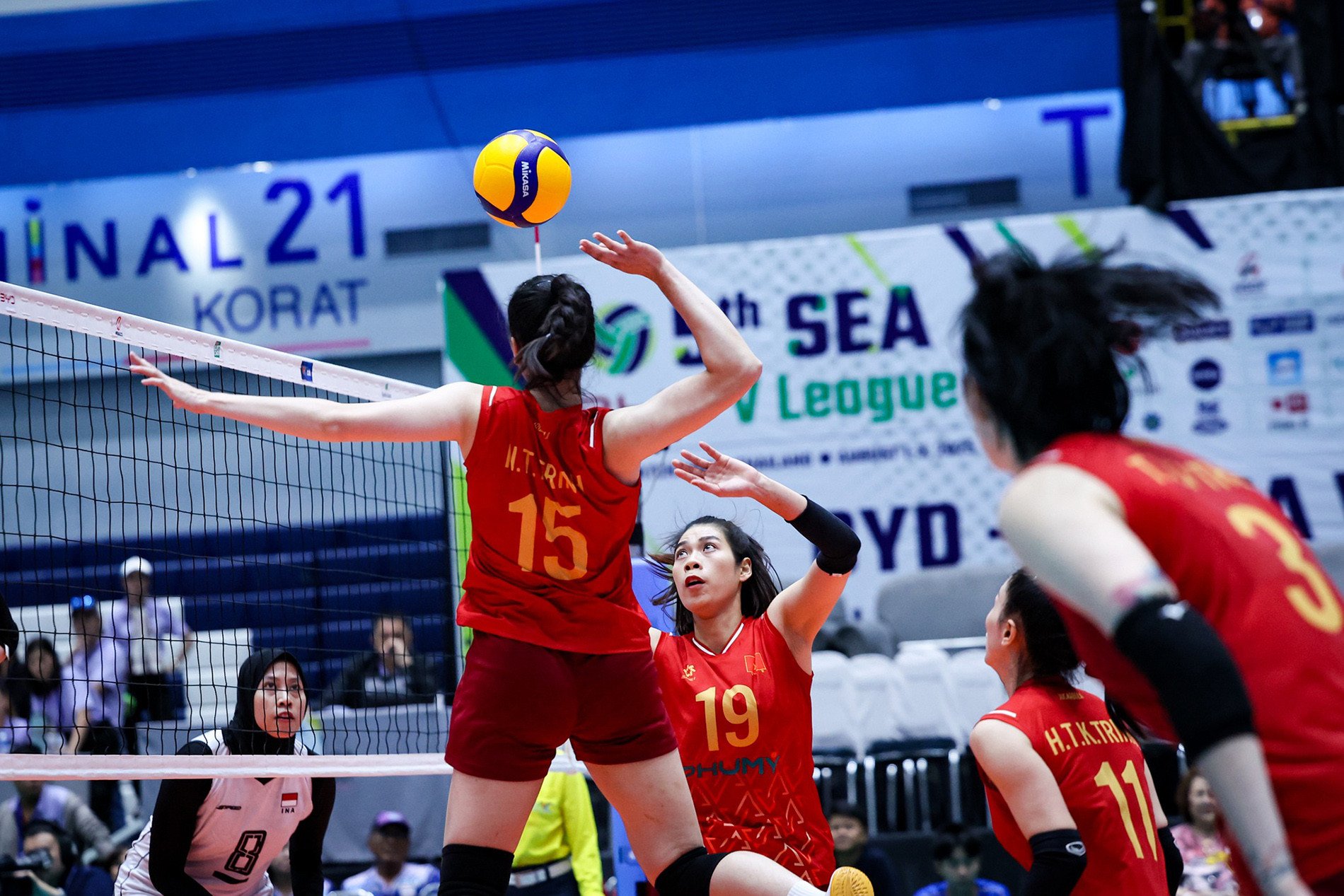 bong chuyen sea vleaue 10.jpg