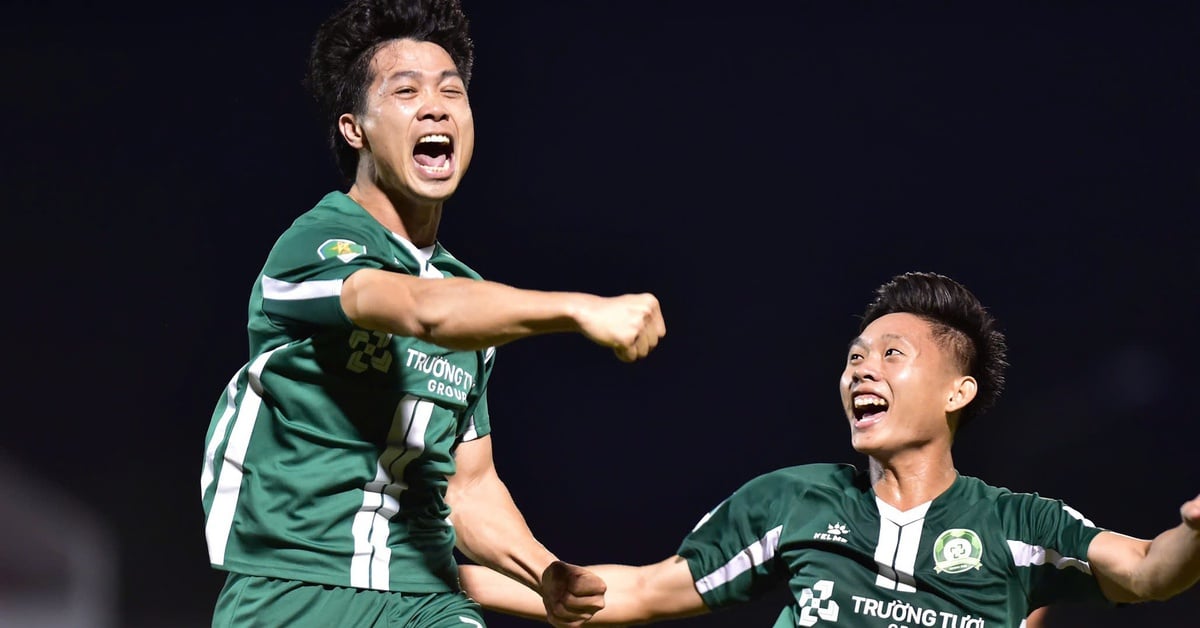 Đội bóng của Công Phượng từ chối lên chơi V-League
