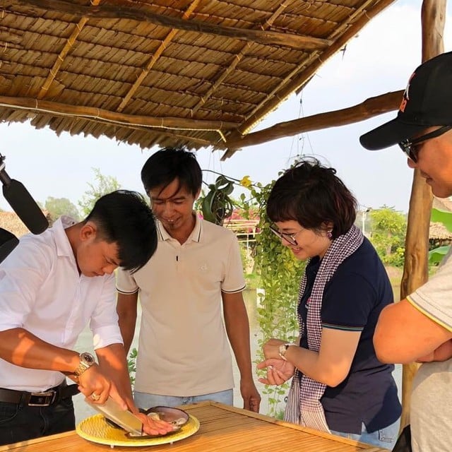 Về Đồng Tháp du lịch và trải nghiệm lấy ngọc trai- Ảnh 3.