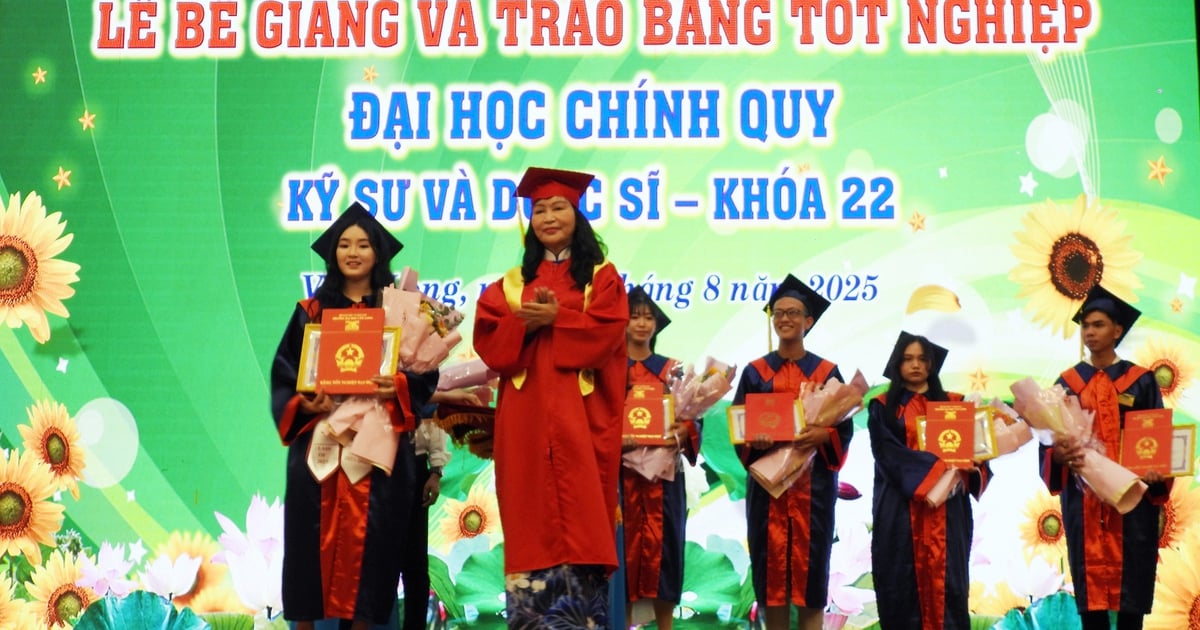 วิศวกรและเภสัชกรใหม่ 227 รายได้รับใบรับรองการสำเร็จการศึกษา