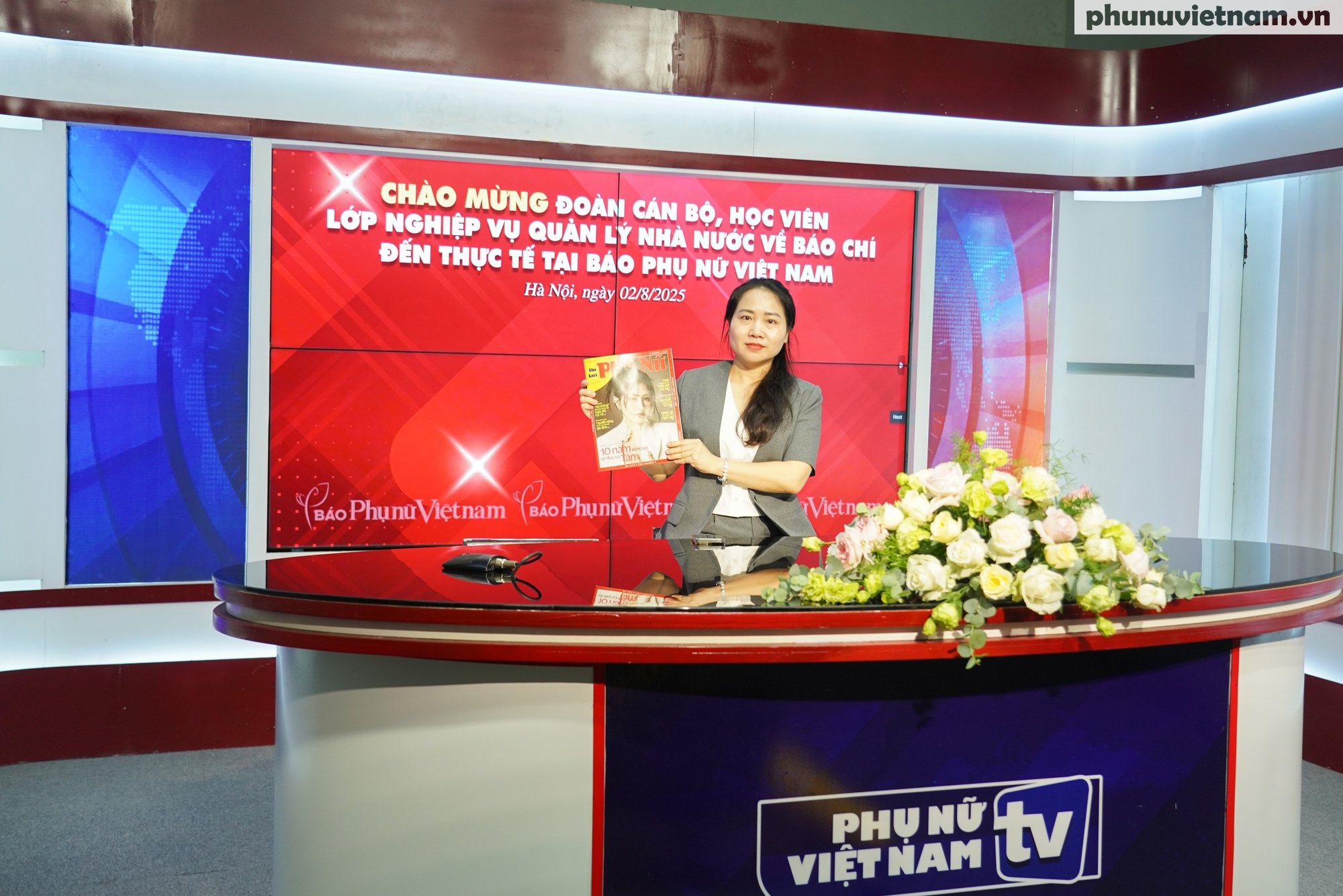 Đoàn cán bộ, học viên Học viện Báo chí và Tuyên truyền đến thực tế tại Báo Phụ nữ Việt Nam- Ảnh 14.