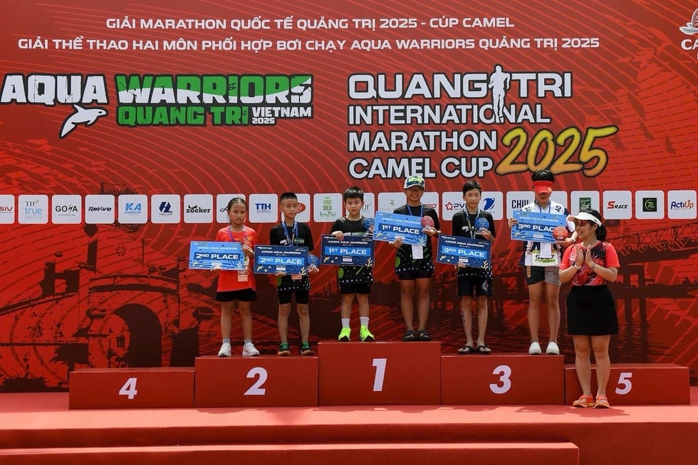 3.500 VĐV tranh tài giải thể thao hai môn phối hợp bơi-chạy tại Quảng Trị: Rất hấp dẫn- Ảnh 3.