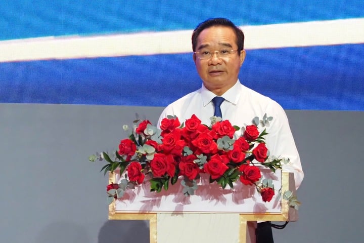 Chủ tịch Nguyễn Văn Được cho biết TP.HCM đang triển khai các chính sách ưu đãi thuộc thẩm quyền nhằm thu hút nguồn lực đầu tư, vận hành và phát triển Trung tâm tài chính quốc tế.(Ảnh: VGP)
