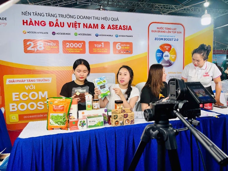 Khai mạc Tuần lễ thương mại số và kết nối vùng 2025- Ảnh 2.