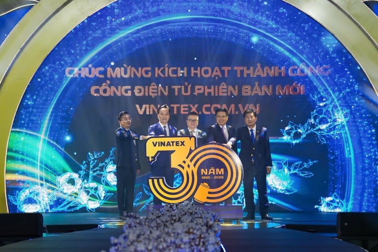 Tập đoàn Dệt May Việt Nam kỷ niệm 30 năm thành lập- Ảnh 1.