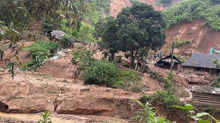 A corner of Hang Pu Xi village, Xa Dung commune, Dien Bien province devastated after flash floods. (Photo: NHAN DAN NEWSPAPER)