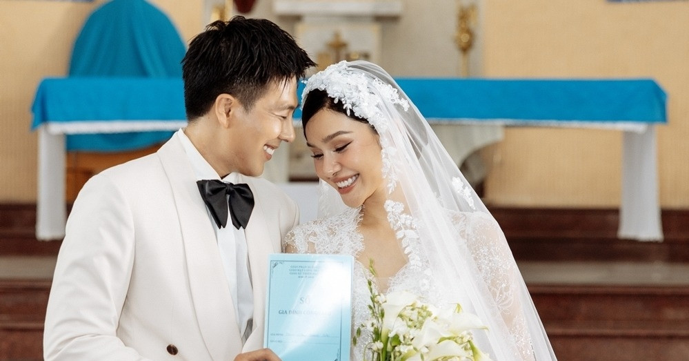 តារា​ម៉ូដែល Le Thu Trang និង​តារា​សម្ដែង Quang Son បាន​រៀប​ការ​បន្ទាប់​ពី​រស់​នៅ​អស់​រយៈពេល​៥​ឆ្នាំ។