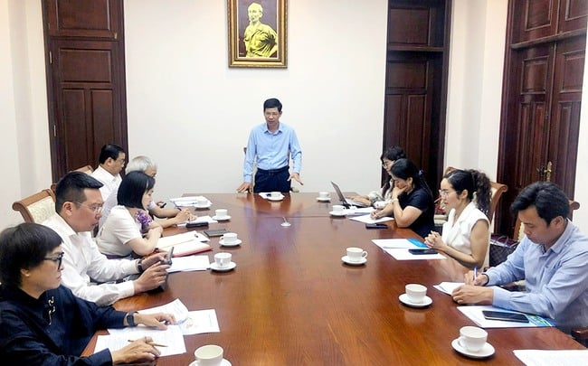 Thứ trưởng Hồ An Phong: Quảng Ngãi cần khai thác tiềm năng du lịch đặc sắc trong không gian mới để phát triển bứt phá - Ảnh 1.