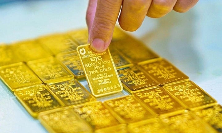 Giá vàng miếng tăng hơn 2 triệu đồng mỗi lượng trong sáng nay 2/8. (Ảnh minh họa)