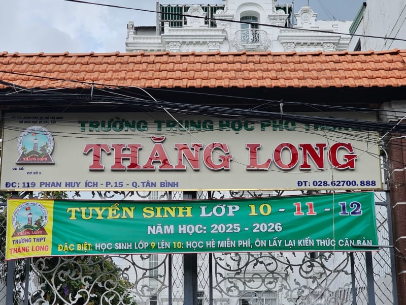 Trường tư thục chưa được cấp phép vẫn ngang nhiên treo bảng tuyển sinh?  -0