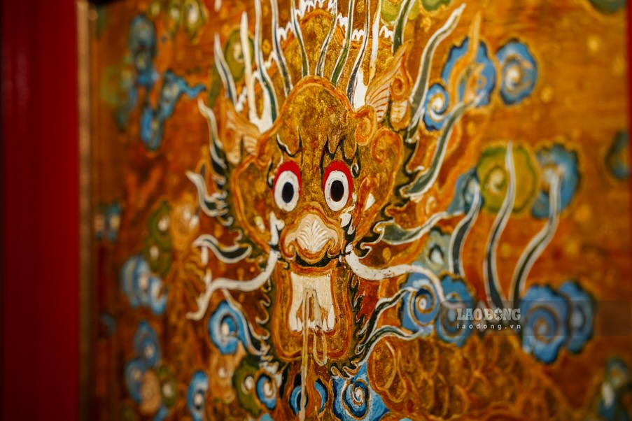 សត្វ​ពិសិដ្ឋ​ទាំង​បួន​សហ​សម័យ​បាន​បង្ហាញ​ខ្លួន​ចំ​ពេល​ដែល​កេរដំណែល​នៃ​រាជធានី​បុរាណ Hue