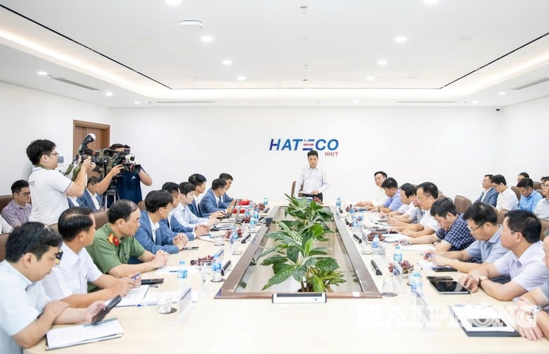 Cảng Hateco Hải Phòng đón tàu 200.000 DWT: Lãnh đạo thành phố đề nghị khẩn trương mở rộng hạ tầng- Ảnh 2.