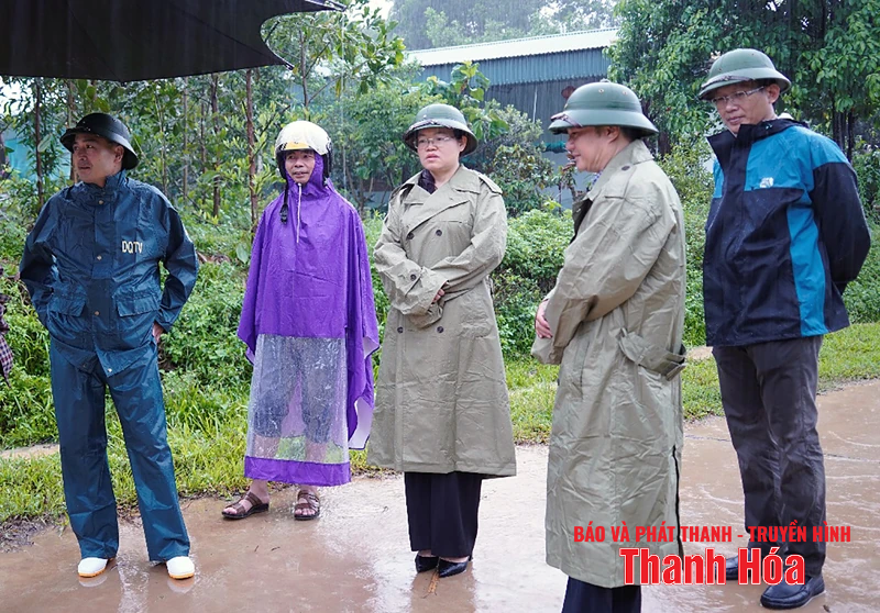 Attention to training and fostering female ethnic minority cadres