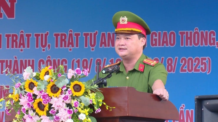 Xã Thường Tín ra quân mở đợt cao điểm đấu tranh, trấn áp tội phạm, đảm bảo an ninh địa phương- Ảnh 3.