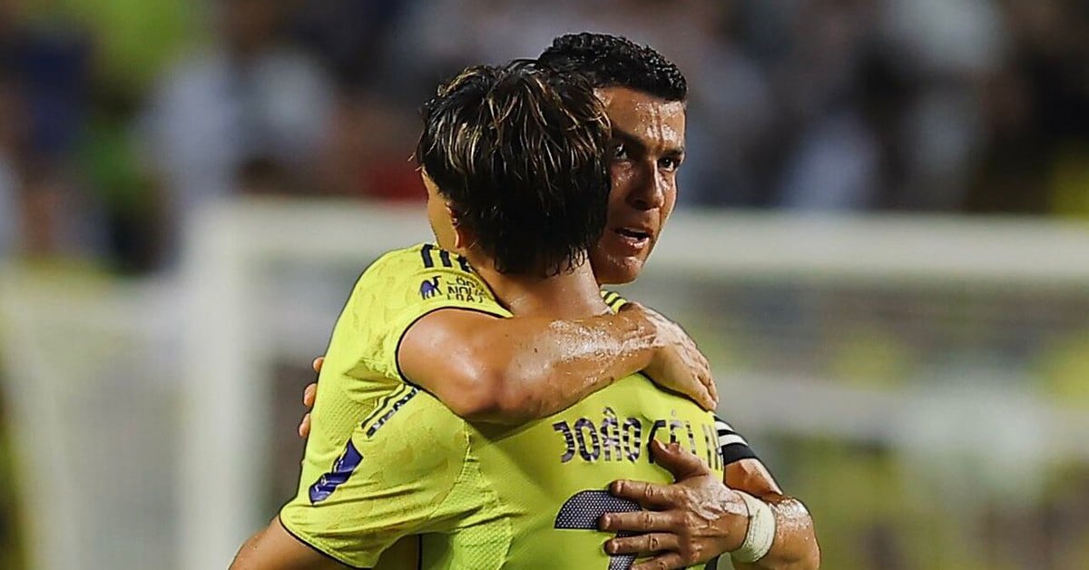 Ronaldo 'nhường' bàn thắng cho Felix, đánh bại Benzema