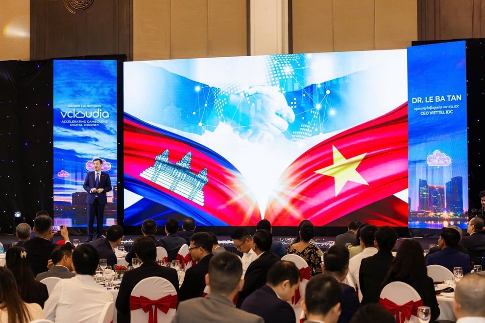 Viettel IDC ra mắt thương hiệu Vcloudia tại Campuchia - 1