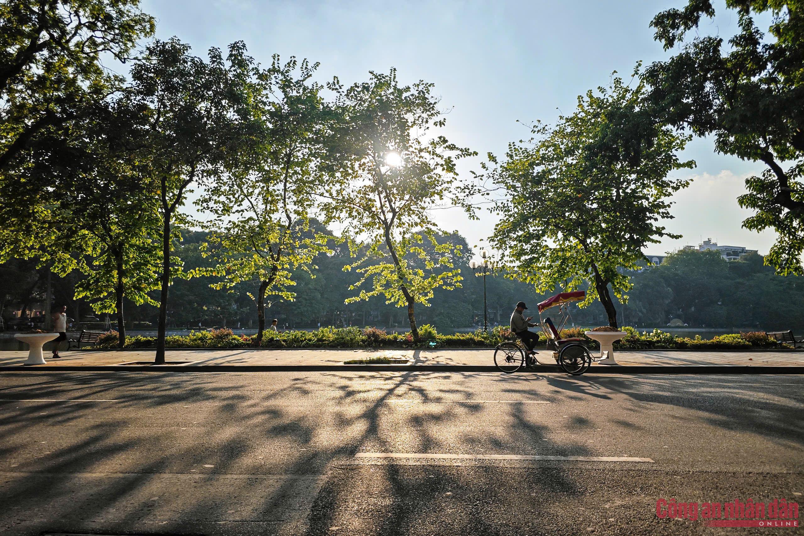Miền Bắc nắng gián đoạn, nhiều nơi vẫn còn mưa to -0