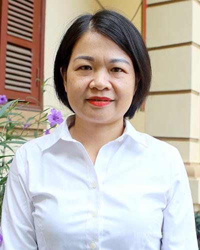 Đồng chí Triệu Thị Thịnh,
cán bộ Tổ hành chính tư pháp, Văn phòng Tòa án nhân dân tỉnh