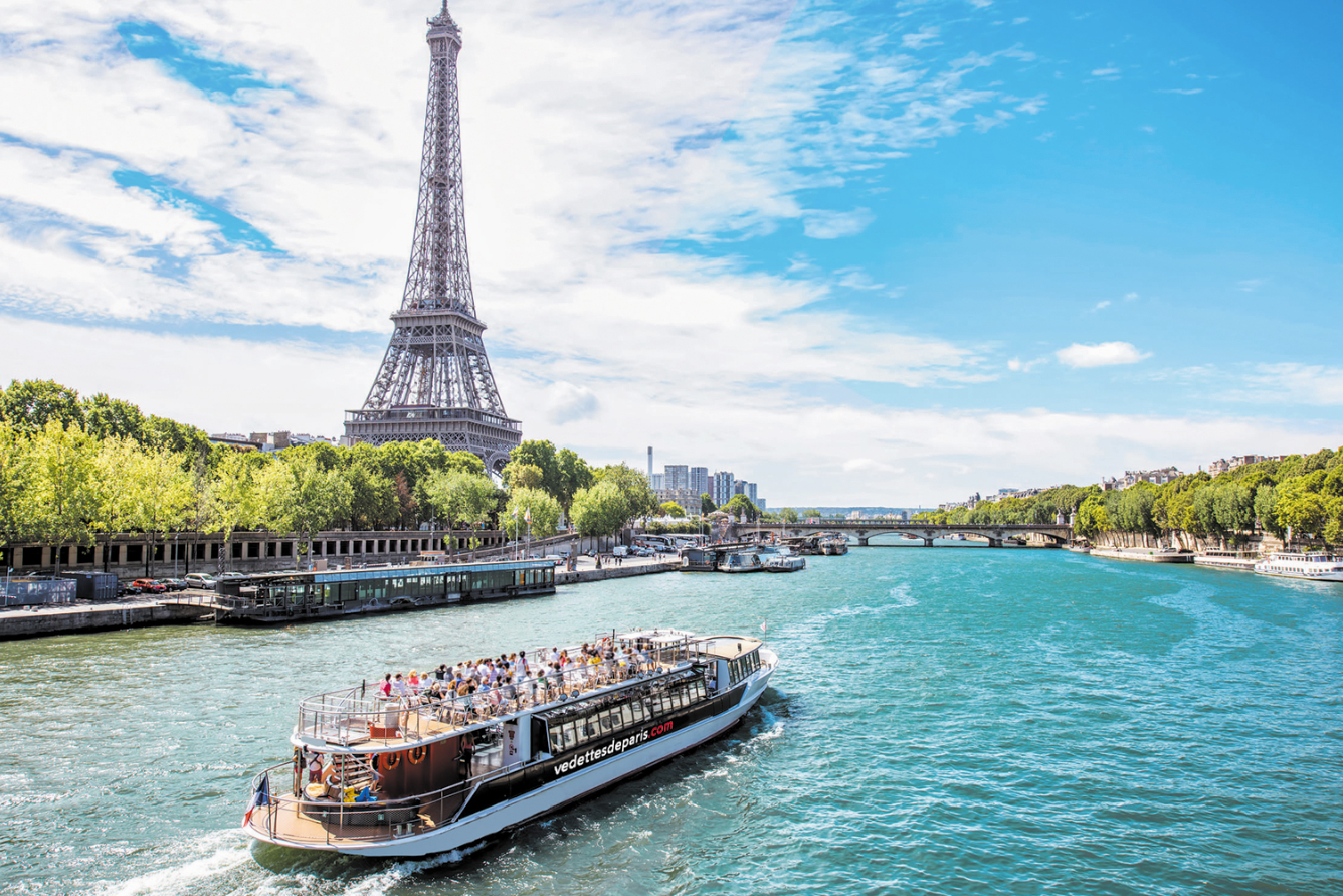 Cruise on the Seine River – a romantic experience in the heart of Paris