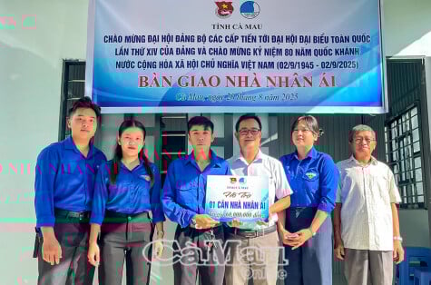 Give Charity House, Spread Love