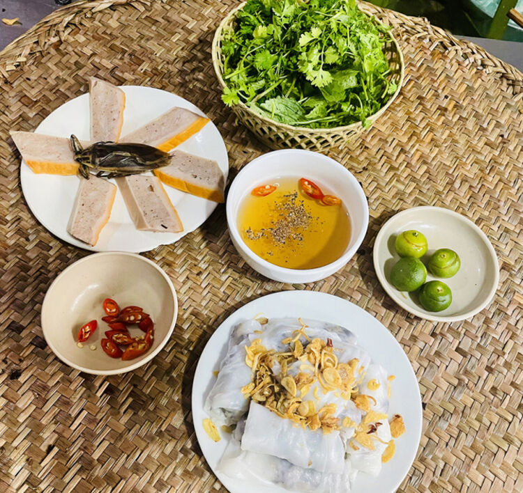 Bánh cuốn Thanh Trì - món ngon khó cưỡng của ẩm thực Hà thành