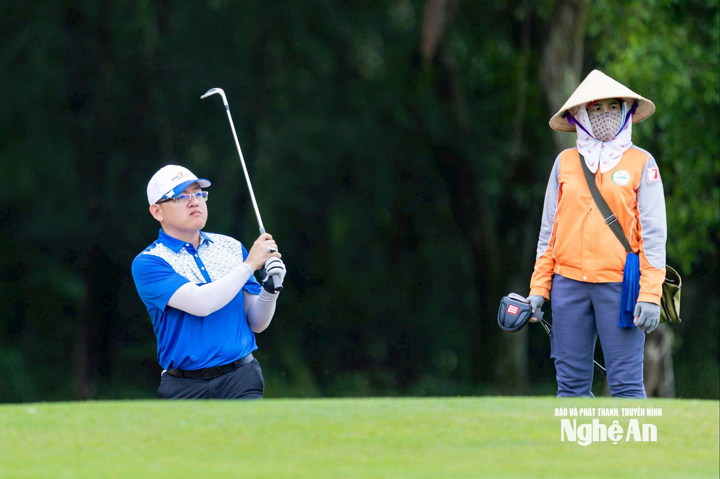 nghề caddie Ảnh Xuân Thủybna_nghề caddie Ảnh Xuân ThủyDATT2618