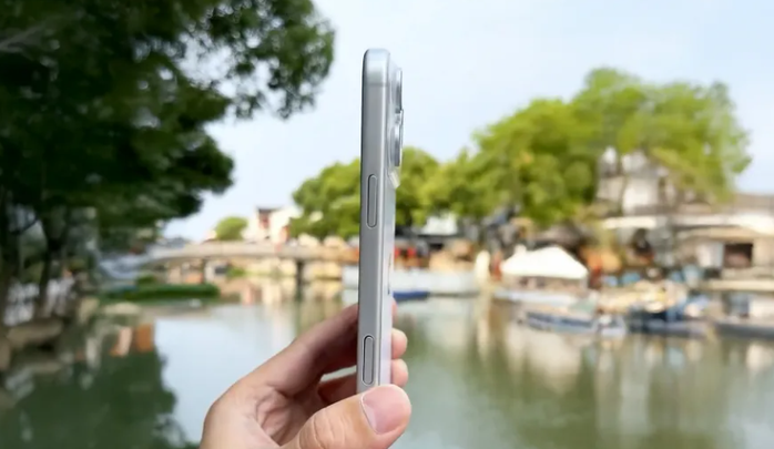 iPhone 17 Pro có thể trở thành mẫu máy khó bán nhất từ trước đến nay - Ảnh 1.