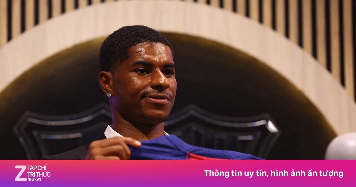 Gary Neville yêu cầu Rashford ngừng chọc ngoáy MU