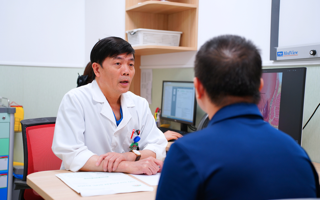 Người đàn ông phải cắt 4/5 dạ dày vì ung thư - 3