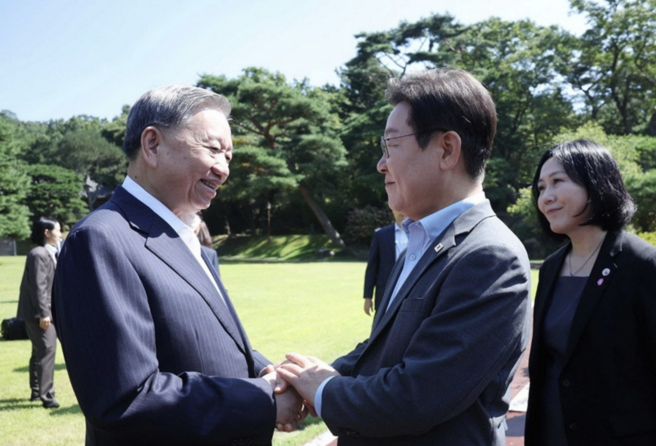Thai Scholar: Vietnam is Rising to Regional Leadership Position