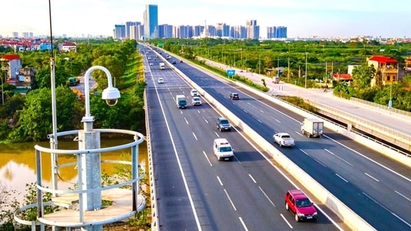 Yêu cầu kiểm điểm trách nhiệm chậm triển khai hệ thống giao thông thông minh