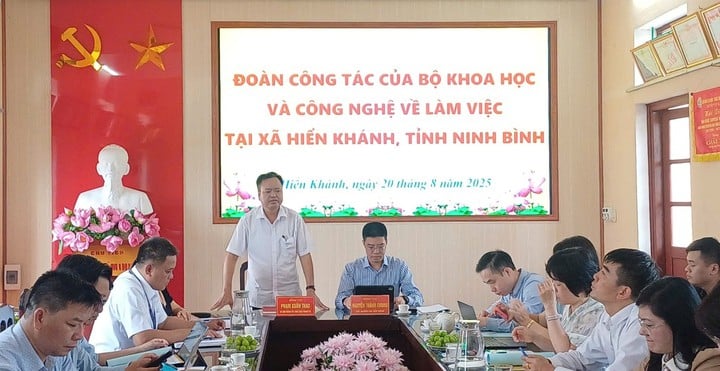 Chính quyền hai cấp tỉnh Ninh Bình hoạt động thông suốt, hiệu quả - Ảnh 5.